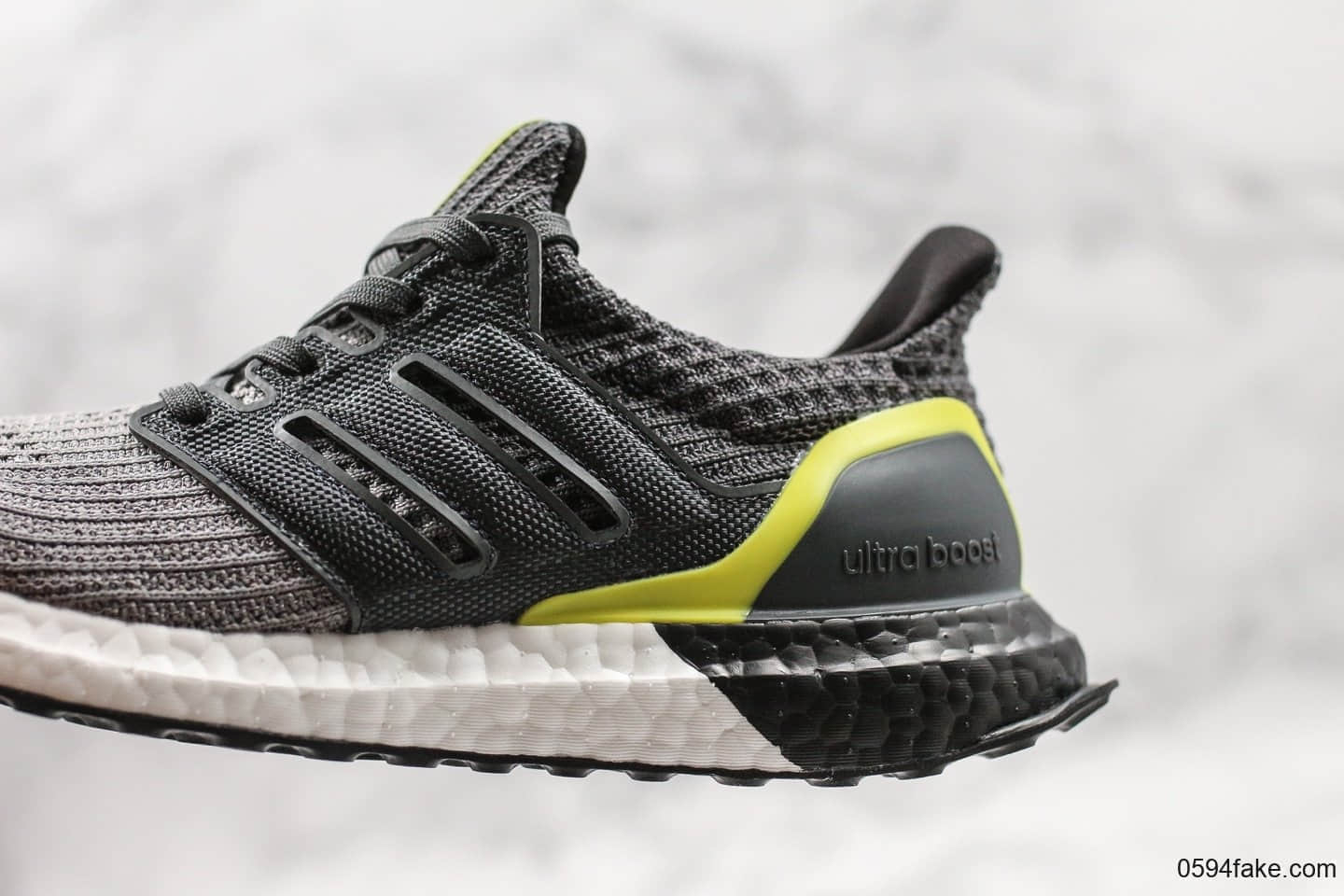 阿迪达斯Adidas Ultra Boost 4.0爆米花UB四代针织条纹灰绿配色纯原版本2019年秋季全新配色 货号：G54003