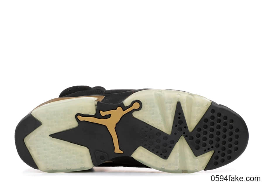 时隔13年终于复刻回归！Air Jordan 6“ DMP”将于明年1月25日发售！ 货号：CT4954-007