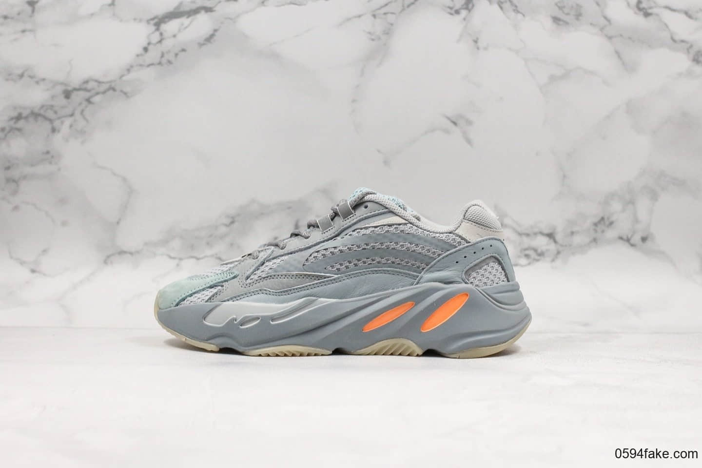 阿迪达斯Adidas Originals YEEZY BOOST 700V2 Inertia纯原版本复古爆米花中底老爹鞋慢跑鞋新惯性硅蓝橘3M反光设计 货号：FW2549