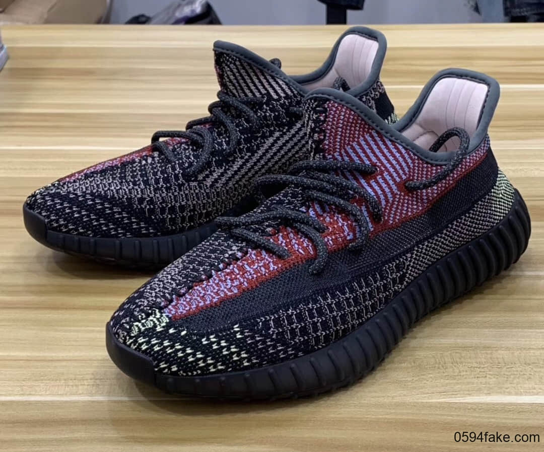 Yeezy Boost 350 V2“ Yecheil”释出最新实物图！好看到哭泣！ 货号：FW5190