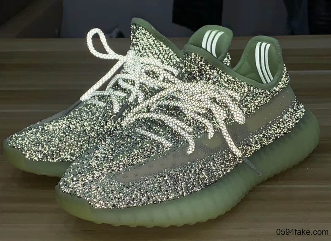  Yeezy Boost 350 V2“ Yeezreel”最新实物图来了！吸睛利器就是它没错了！