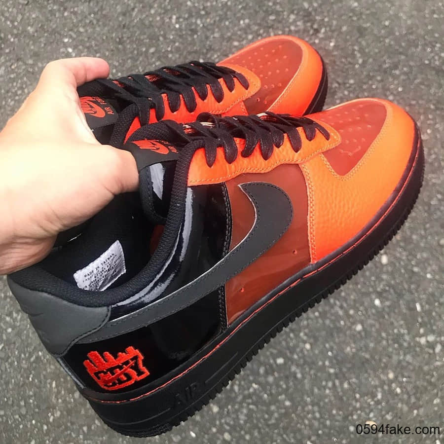 万圣节主题！这双Nike Air Force 1有点个性！