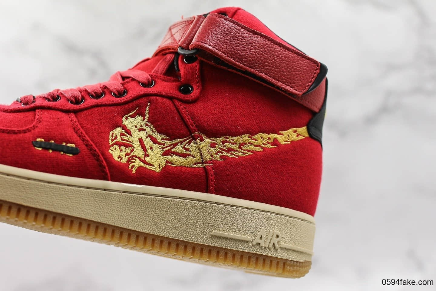 耐克nike Air Force 1 High Premium x maharishi纯原版本空军联名龙纹高帮中国红配色原厂刺绣大勾内置气垫 货号：CI3900-991