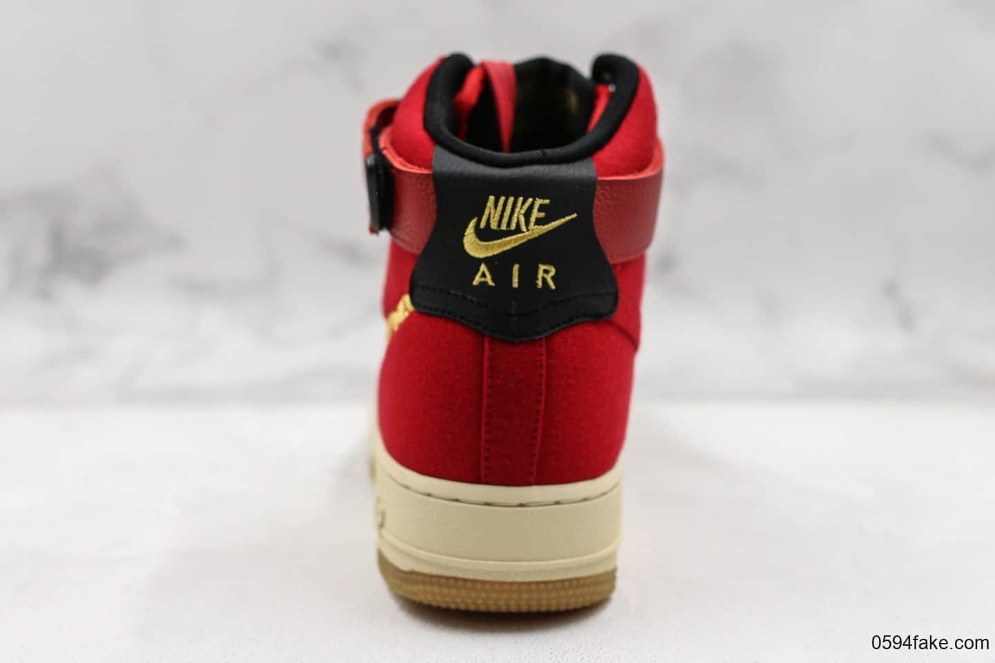 耐克nike Air Force 1 High Premium x maharishi纯原版本空军联名龙纹高帮中国红配色原厂刺绣大勾内置气垫 货号：CI3900-991