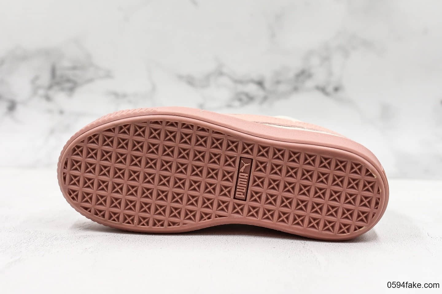彪马PUMA Basket Platform纯原版本蕾哈娜二代简版区别市面节约成本绿色鞋垫采用ZP一致PR大底