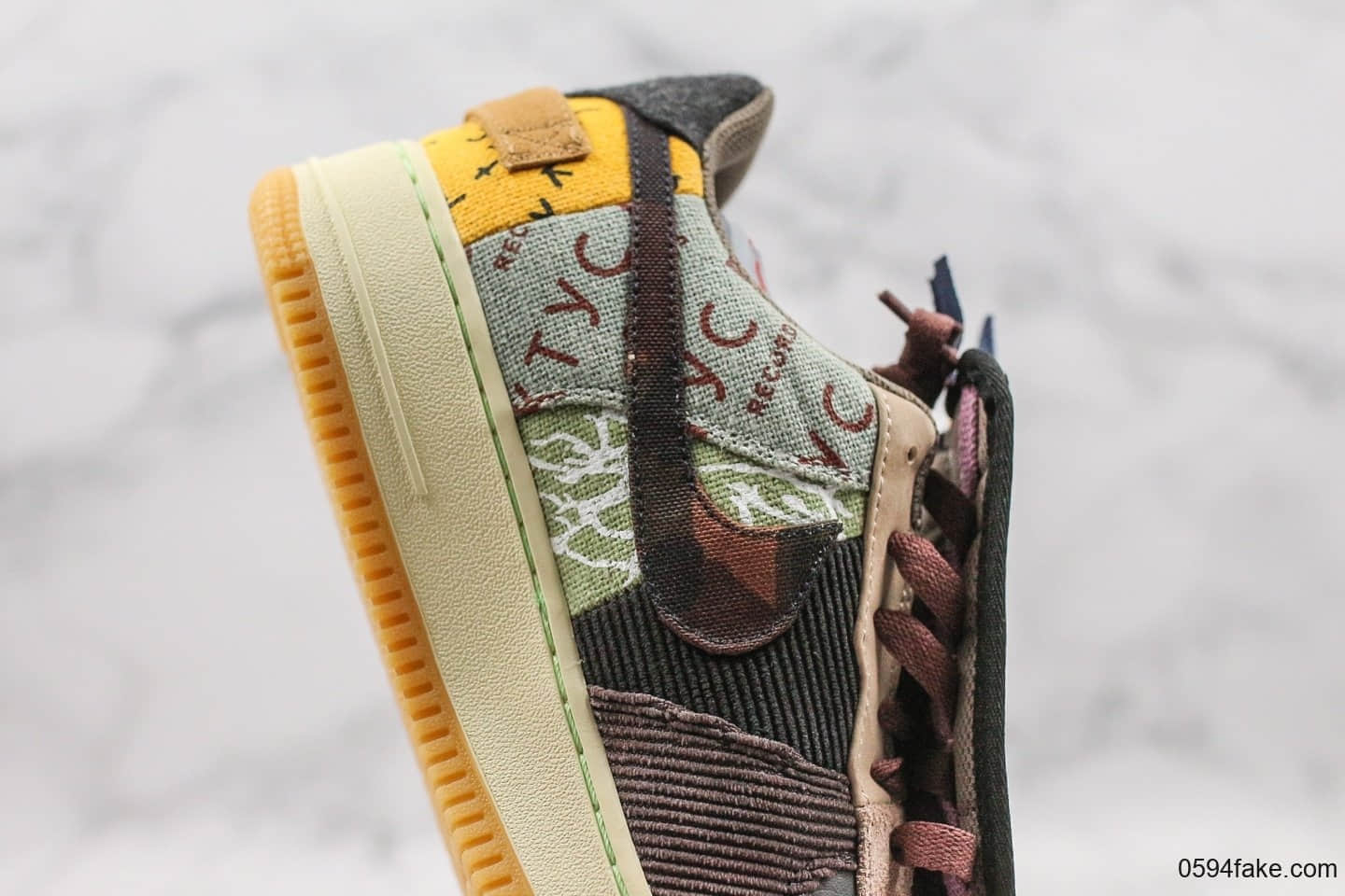 耐克Nike Air Force 1 Low ts x Travis Scott空军一号超限量联名款客供原厂灯芯绒无色差材料原模大底内置全掌气垫 货号：CN2405-900