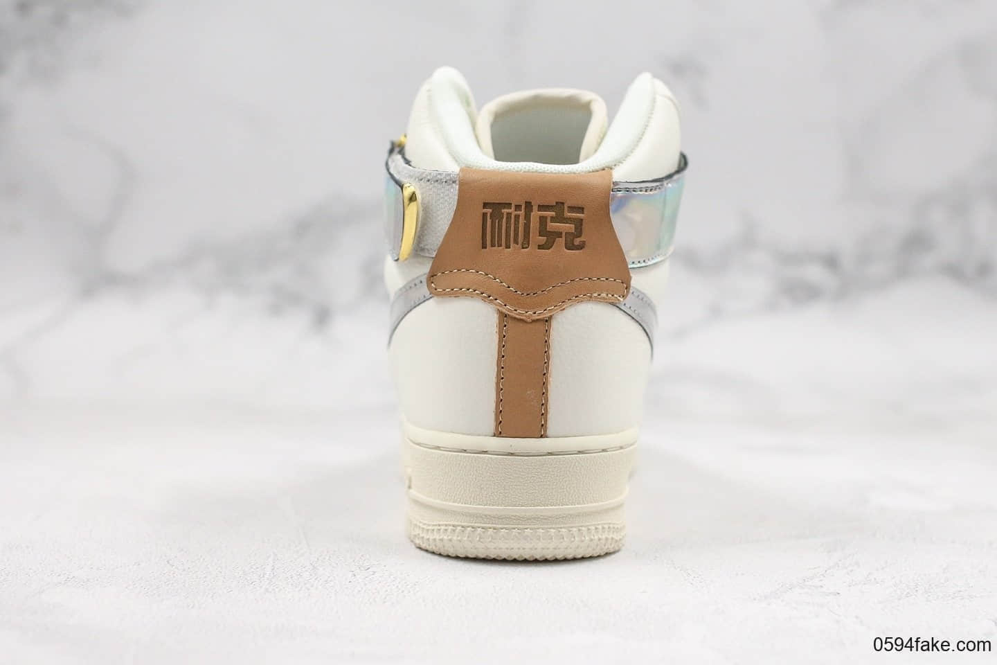 耐克Nike Air Force 1 High Nai Ke THE BUND Jester纯原版本空军一号高帮镭射上海限定顶级头层牛皮 货号：AV2039-100