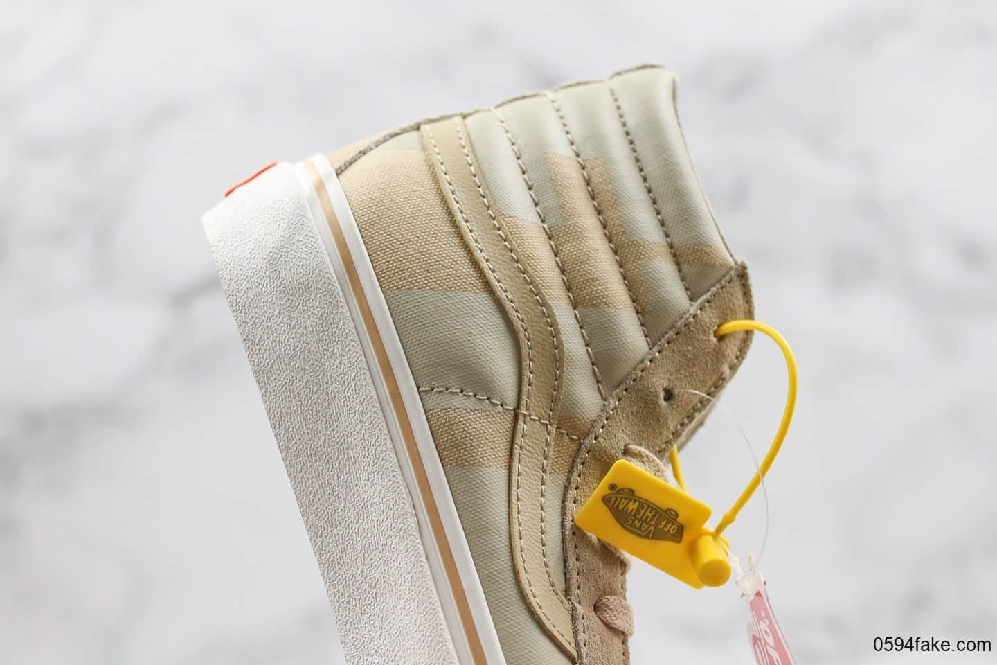 万斯VANS Vault OG SK8-HI x UNDEFEATED美潮品牌五杠联名款高帮硫化帆布板鞋定制特殊军事风格鞋盒