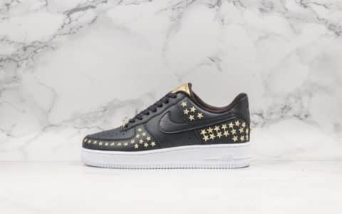 耐克Nike Air Force 1“Stars Pack”空军一号金属铆钉休闲运动板鞋公司级带半码高规格荔枝纹皮革 货号：AR0639-100