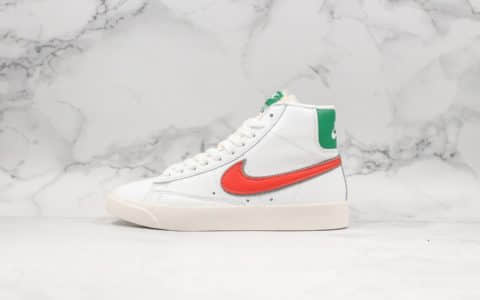 耐克Nike Blazer Mid 1977 Vintage“Hawkins High”怪奇物语联名开拓者限定配色白绿红休闲板鞋公司级带半码 加绒内里全头层皮料打造 货号：CJ6101-100