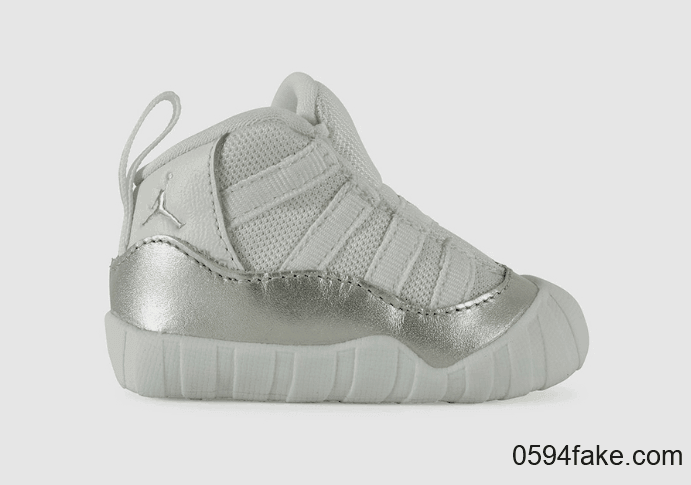 Air Jordan 11“ Metallic Silver”也有婴童尺码了！超可爱有没有！ 货号：CI6165-100