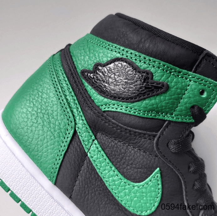 黑绿Air Jordan 1释出最新实物图！明年发售！ 货号：555088-030