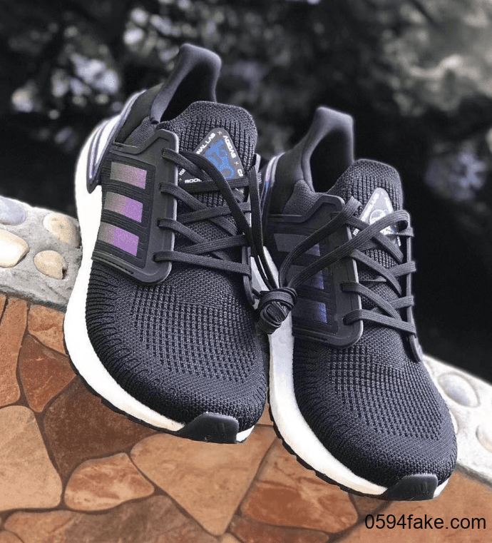 adidas Ultra Boost新品曝光！太空主题科幻十足！