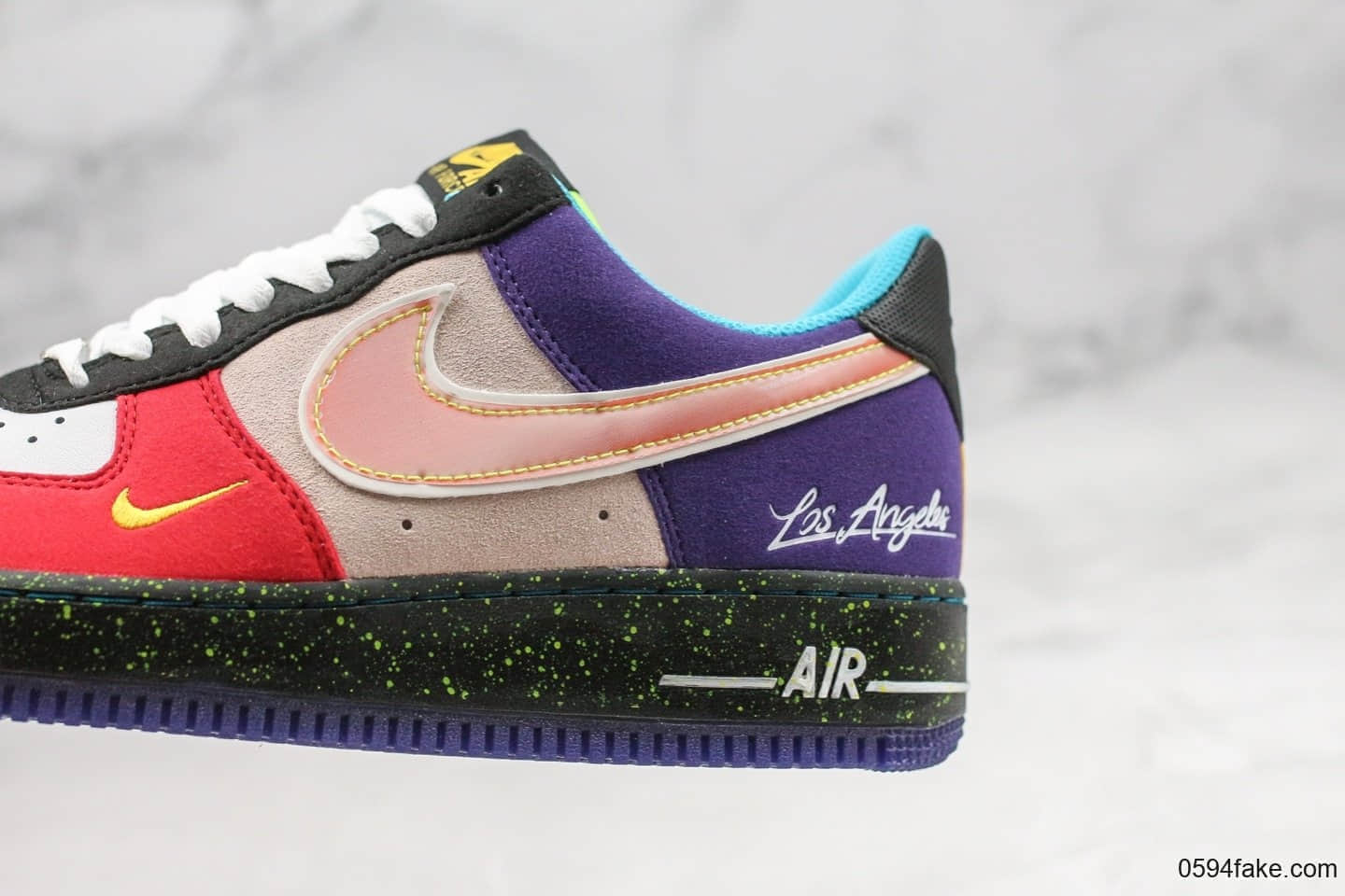 耐克Nike Air Force 1 What The LA纯原版本低帮空军一号洛杉矶限定鸳鸯配色内置气垫原盒原标 货号：CT1117-100