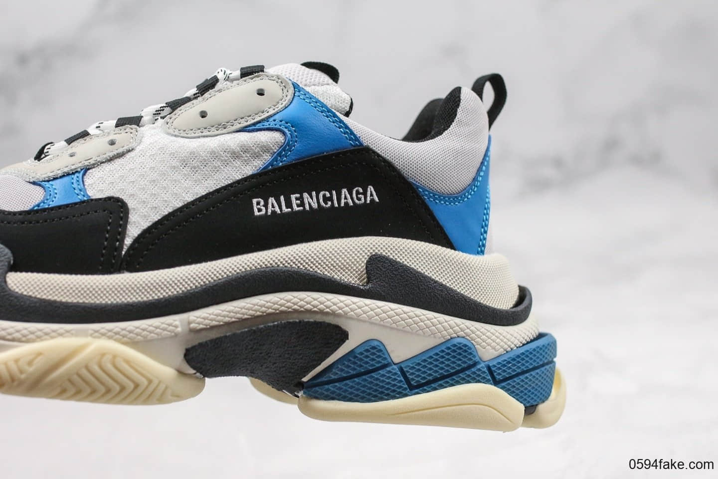 巴黎世家Balenciaga Triple S纯原版本复古老爹鞋正确八层组合大底鞋底LOGO区别市面通货版本