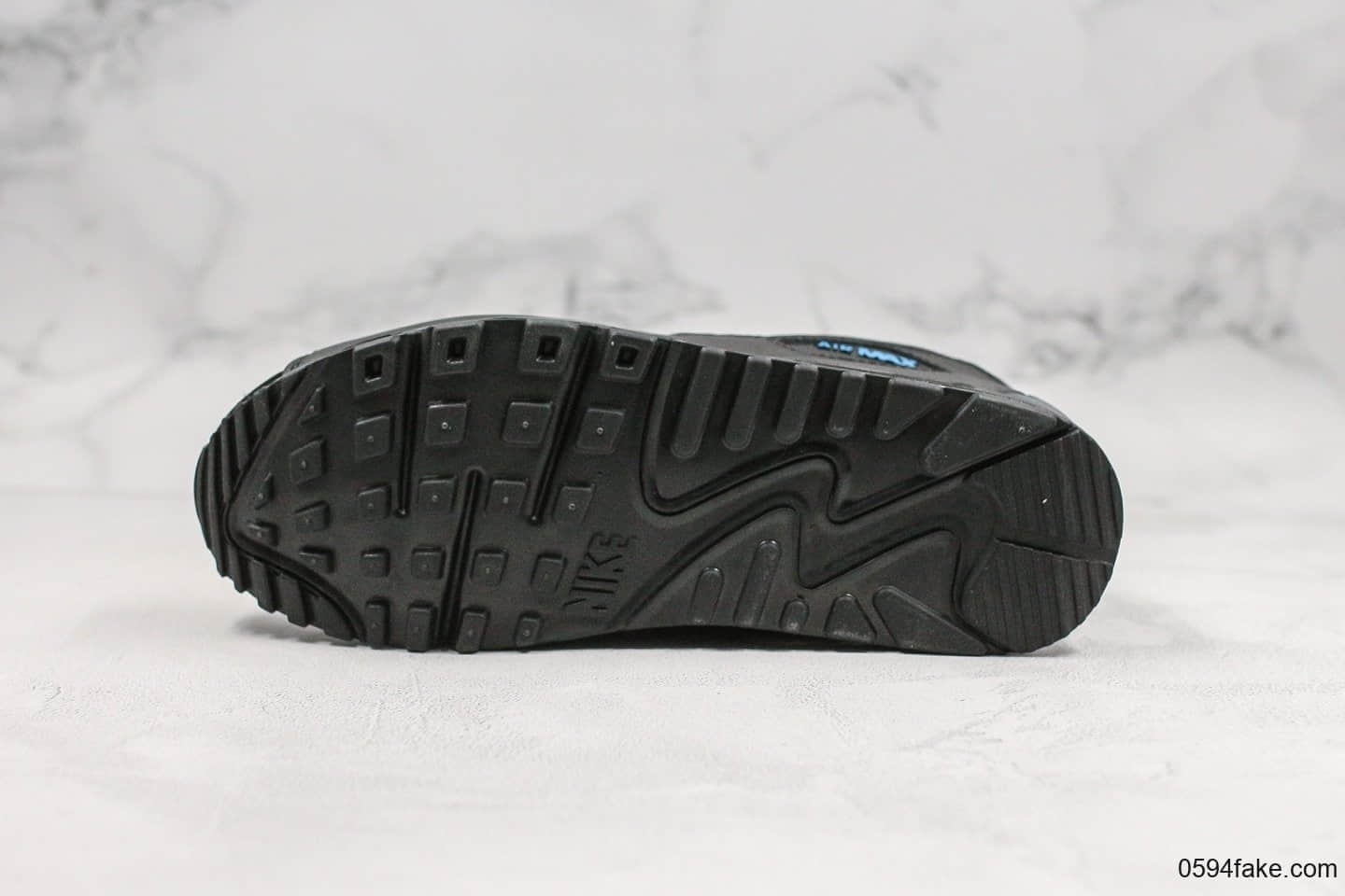 耐克Nike Air Max 90 Essential纯原版本max90复古气垫运动慢跑鞋黑蓝色内置可视气垫皮革鞋面 货号：CN0194-001