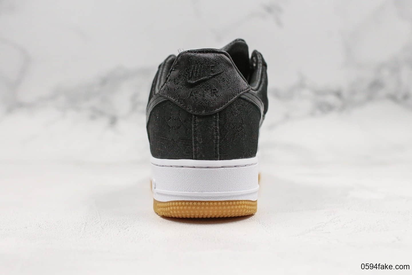 耐克Nike Air Force 1 Premium Game Black x Fragment Design x CLOT纯原版本三方联名款陈冠希空军一号低帮黑色丝绸表皮可撕裂内置全掌气垫原档案数据开发 货号：CZ3986-001