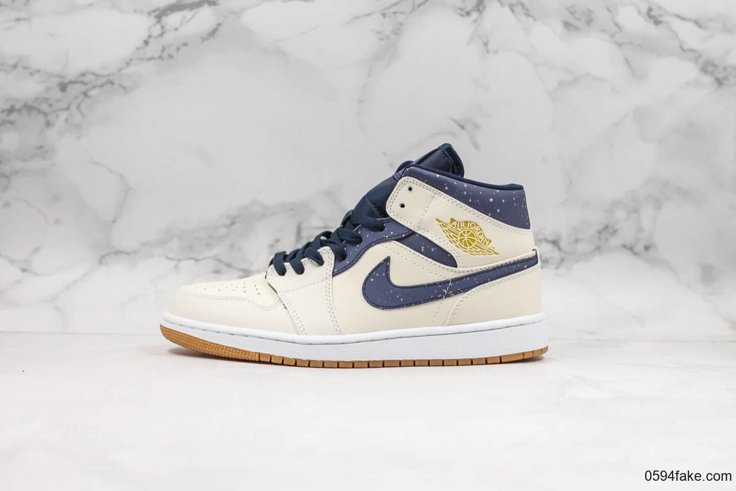 乔丹Air Jordan 1 Mid Jeter公司级版本海军配色aj1篮球鞋内置后掌气垫原厂后跟定型 货号：AH6342-104