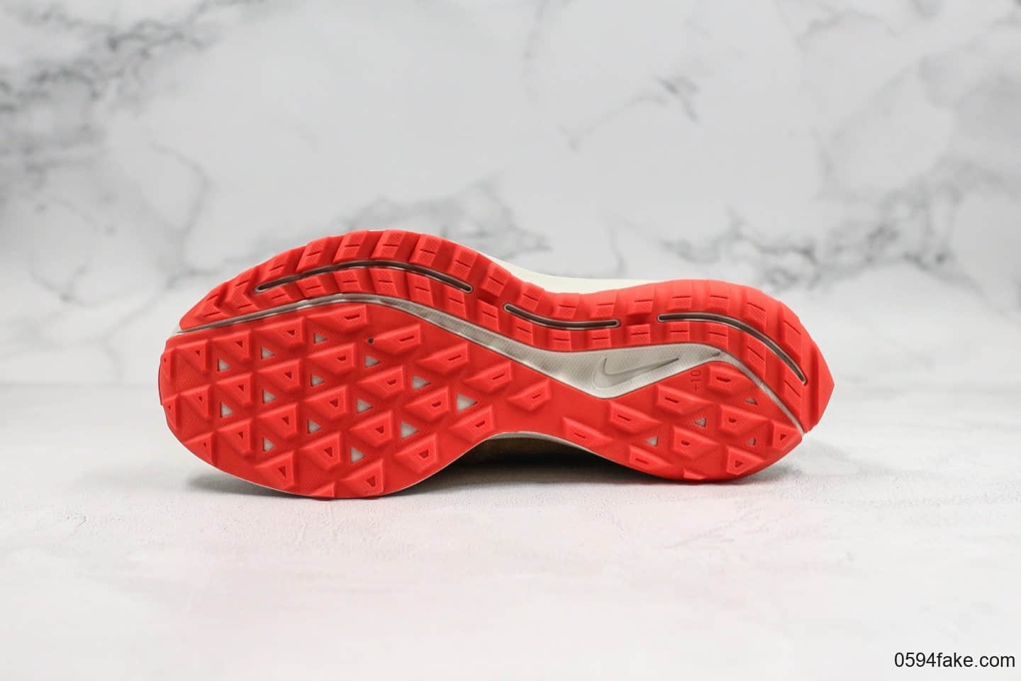 耐克Nike Air Zoom Pegasus纯原版本登月36代跑步鞋内置Zoom气垫原盒原标区别市面通货版本 货号：AR5677-002