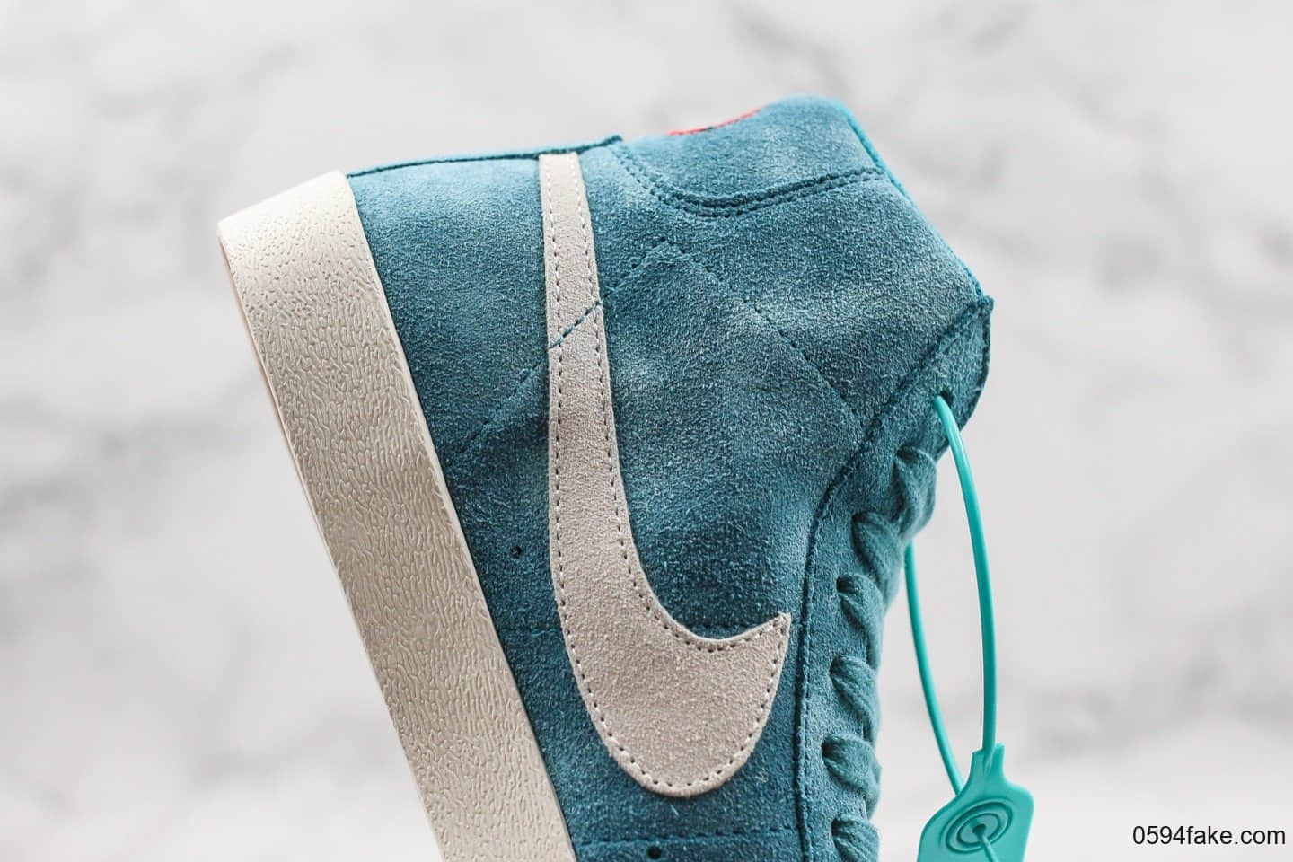 耐克Nike SB Zoom Blazer MID公司级版本高帮开拓者蓝色后跟玫瑰刺绣内置Zoom气垫区别市面通货版本 货号：864349-406