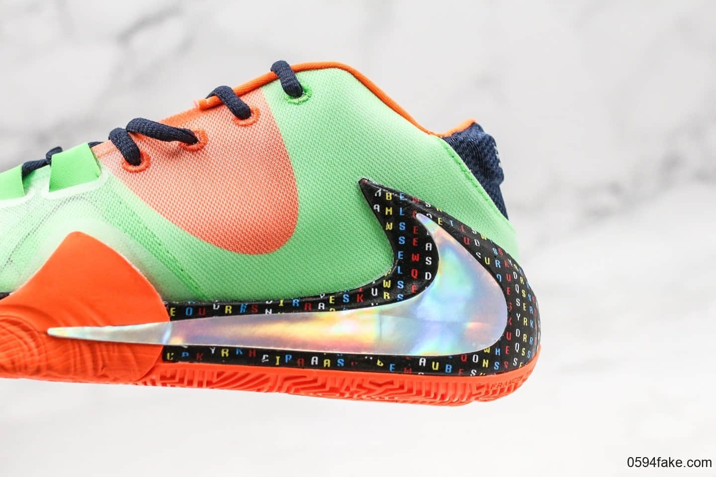 耐克Nike Zoom Freak 1纯原版本字母哥一代签名篮球鞋绿橙色后张真双层ZOOM气垫实战篮球鞋 货号：BQ5422-308