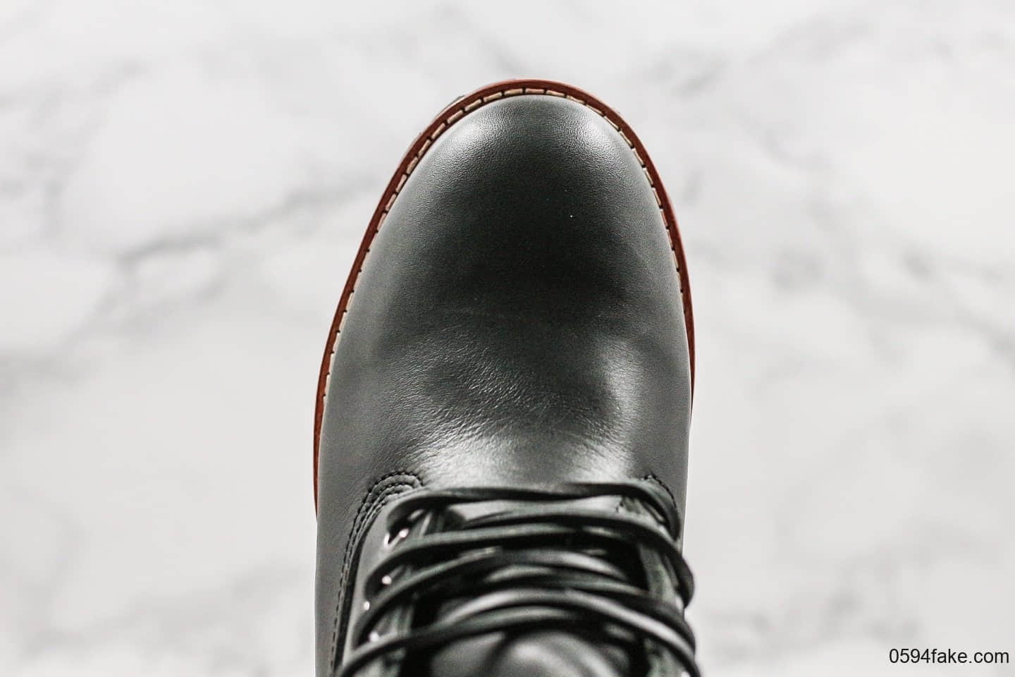 天伯伦Timberland中山代工厂经典6寸黑色专柜品质顶级头层防水面料高帮马丁靴 货号：TB0A1P61