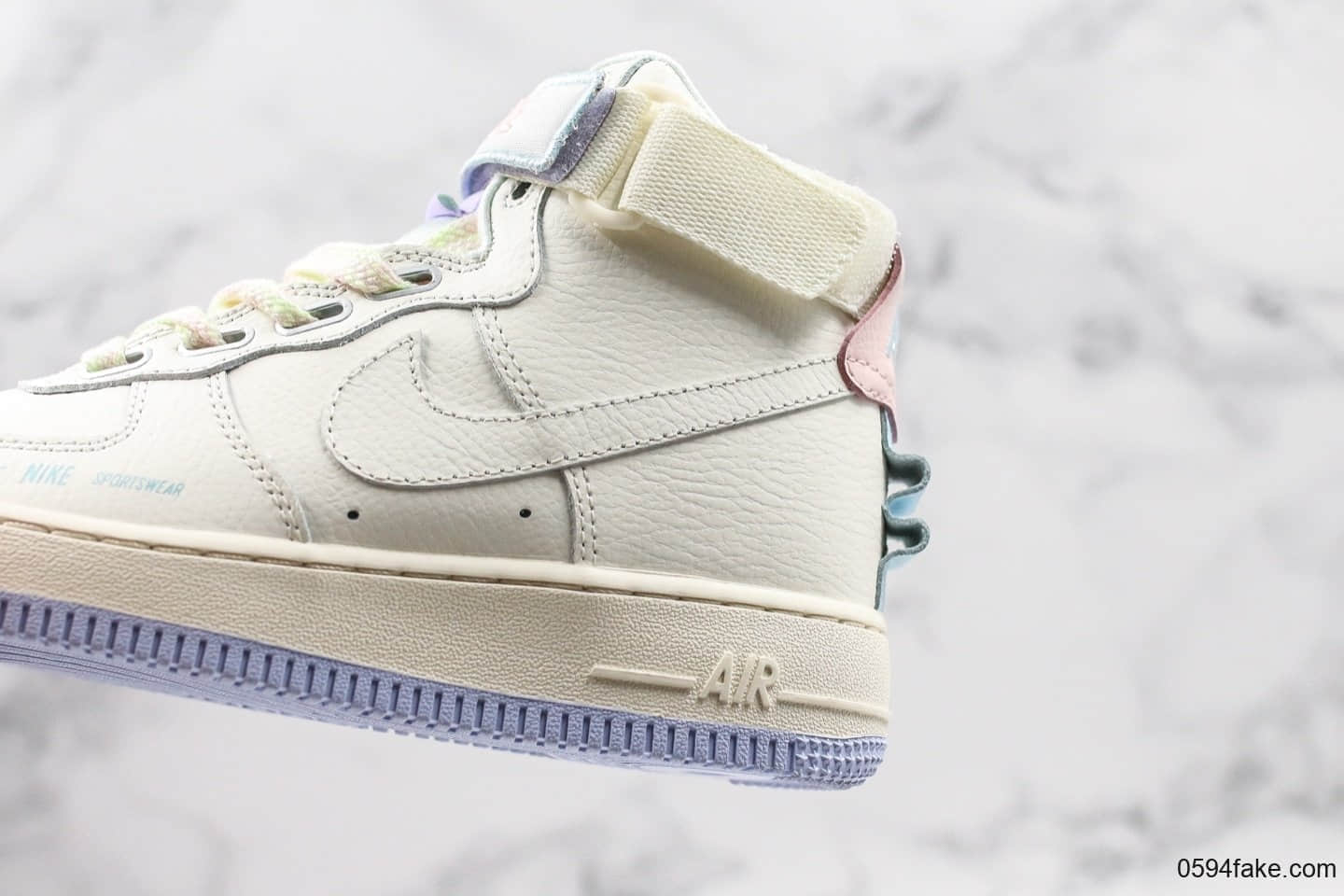 耐克Nike Air Force 1 Mid纯原版本空军一号独角兽联名款原鞋开模打造全头层牛皮市面最高版本原盒原标 货号：CQ4810-100