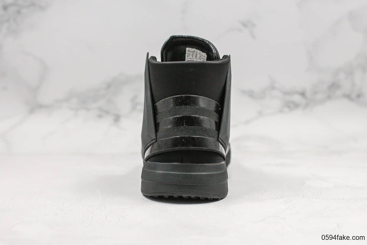 山本耀司Y-3 BBALL TECH High-top sneakers纯原版本户外机能中帮休闲靴广东原厂头层皮质 货号：CG3146