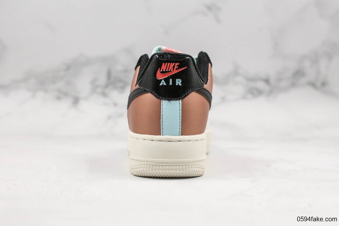 耐克Nike Air Force 1纯原版本低帮空军一号粉红白内嵌式Air Sole气垫缓震 货号：CT3429-900