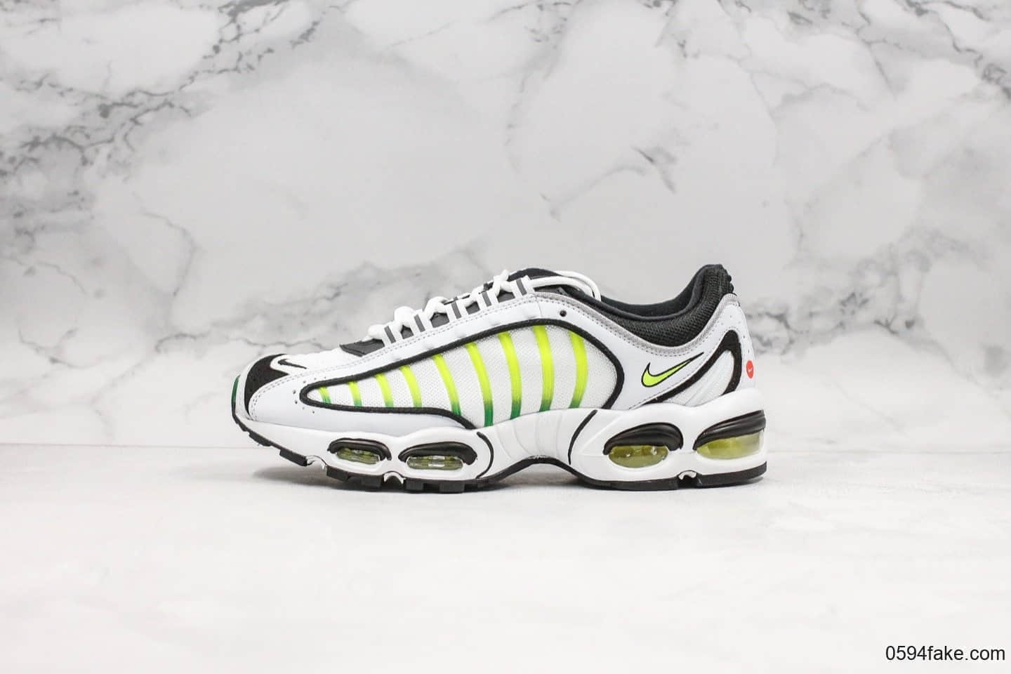 耐克Nike Air Max TailWind IV纯原版本3M反光复古气垫鞋海外限定配色原盒原标区别市面通货版本