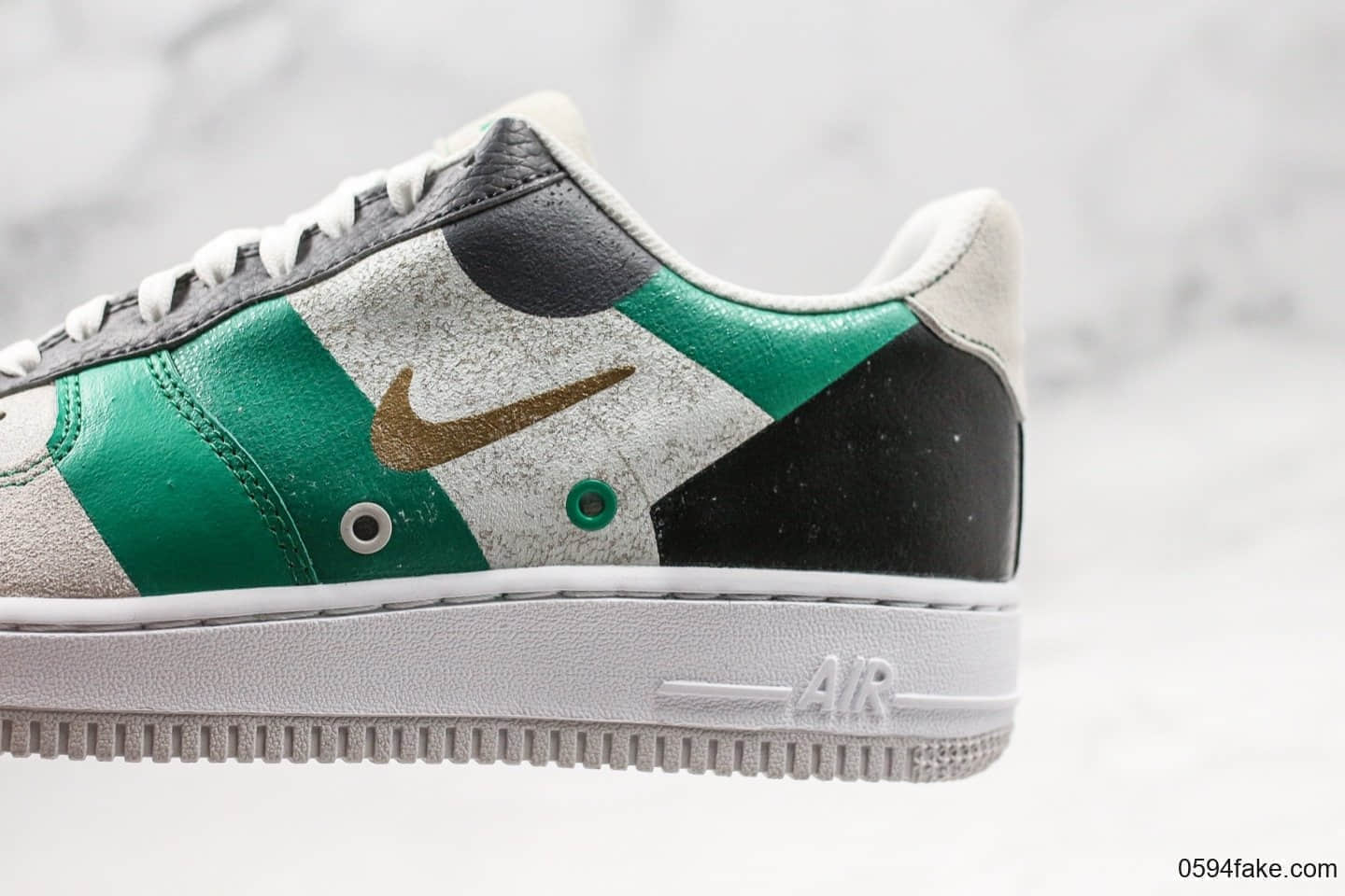 耐克NIKE AIR FORCE 1 '07 PRM 1纯原版本低帮AF1小钩灰黑绿2019年秋冬新款原楦头原纸板打造同步RFID芯片 货号：CL0065-100