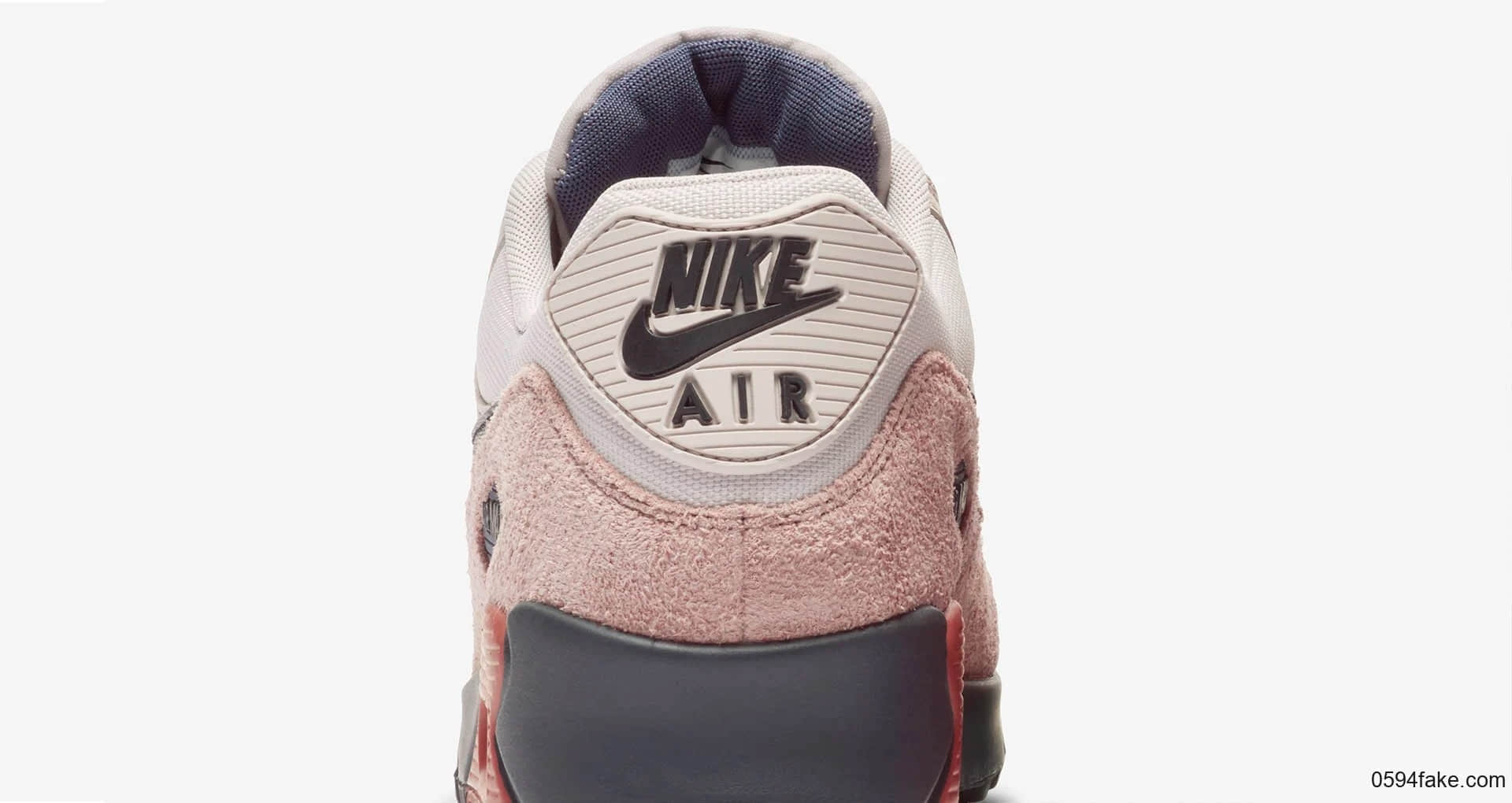 气质拼接配色！全新Nike Air Max 90本周五发售！ 货号：CI5646-001