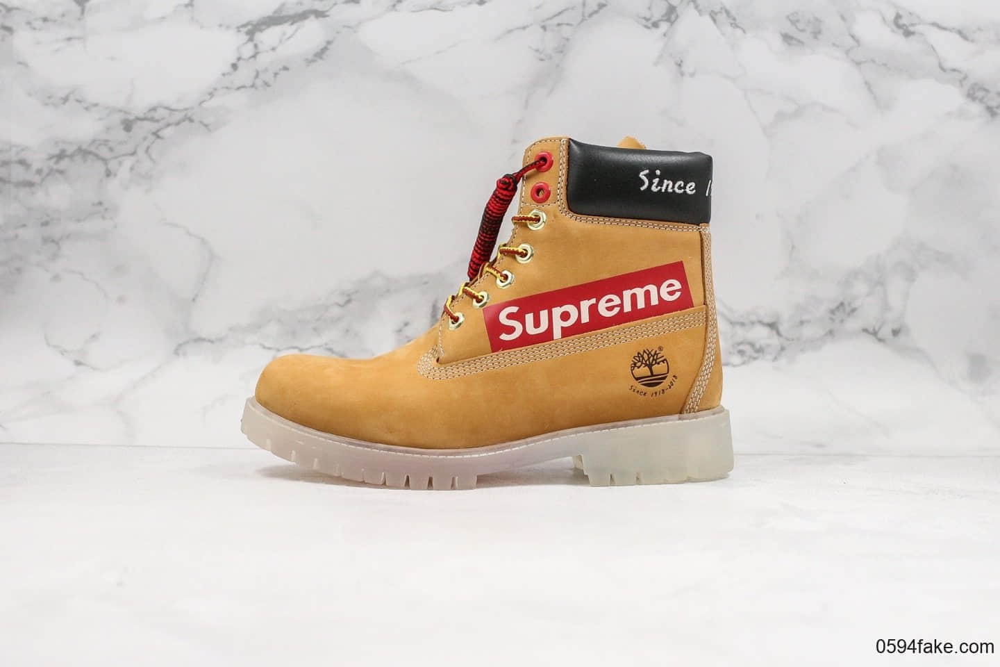 天伯伦Timberland x Supreme纯原版本联名款100周年纪念款全鞋均采用原材质打造原档案数据开发头层防水磨砂牛皮代购品质