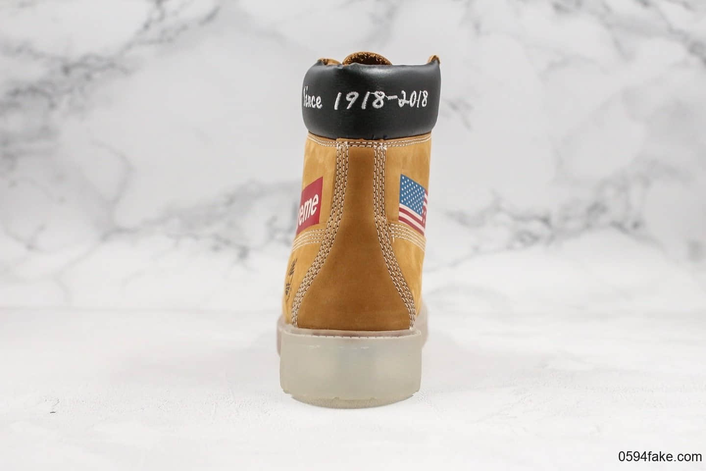 天伯伦Timberland x Supreme纯原版本联名款100周年纪念款全鞋均采用原材质打造原档案数据开发头层防水磨砂牛皮代购品质