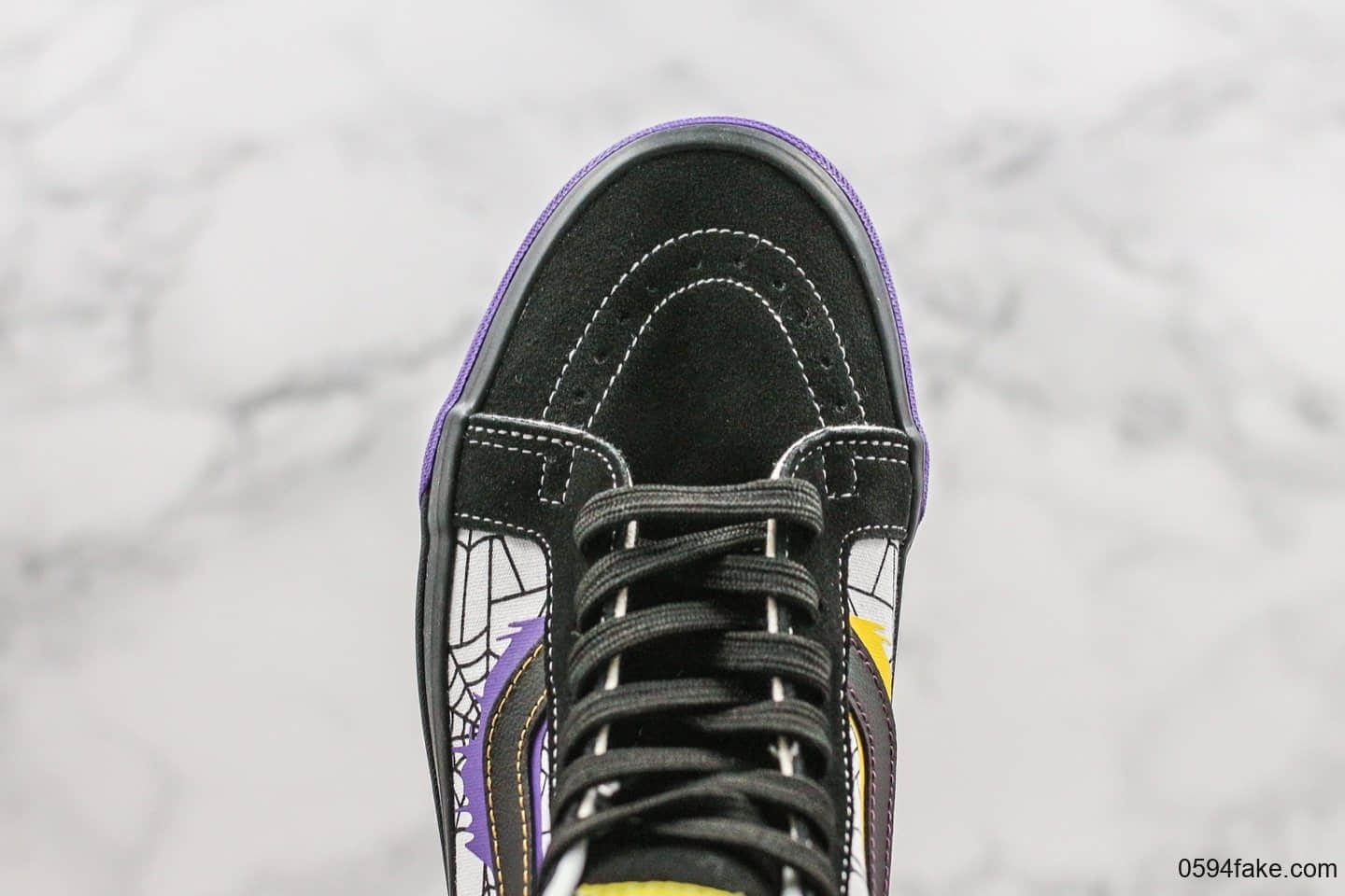 万斯Vans Sk8-Hi x Size？联名款高帮万斯黑紫色原厂硫化工艺原盒原标万圣节风格配色