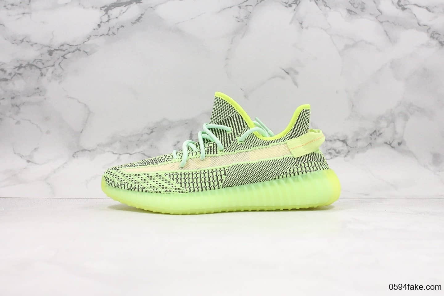 阿迪达斯Adidas YEEZY BOOST 350 V2 YECHEIL公司级版本椰子350V2全新配色荧光绿真巴斯夫爆米花大底镂空蚕丝半透明网纱鞋面 货号：FW5191