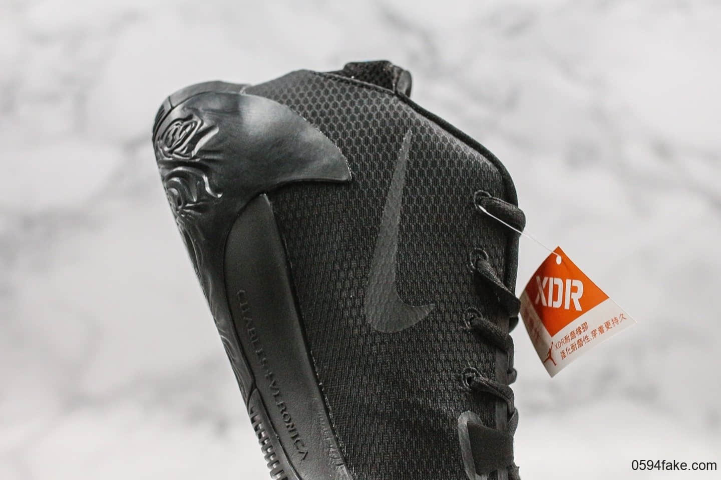 耐克Nike Zoom Freak 1纯原版本字母哥黑银大倒勾配色内置双气垫原档案开发区别市面通货版本支持实战 货号：BQ5422-004