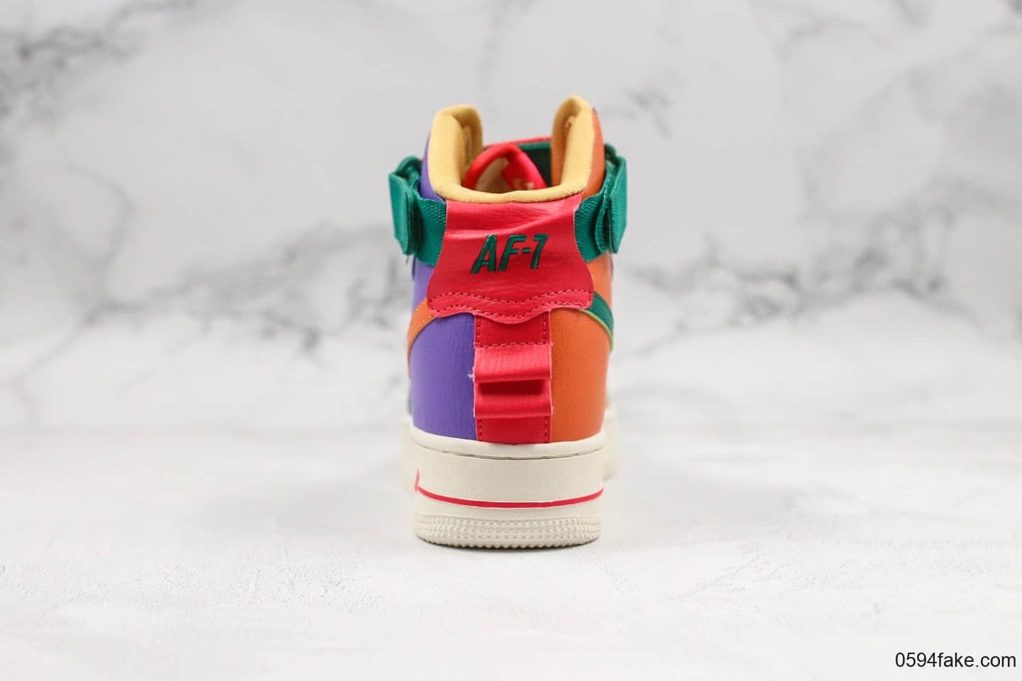 耐克Nike Air Force 1 High高帮空军一号魔术贴Utility系列纯原版本拼色彩虹内置气垫 货号：CQ4810-046