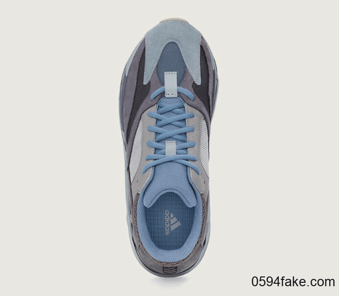 全新Yeezy Boost 700曝光！融合多款经典配色！