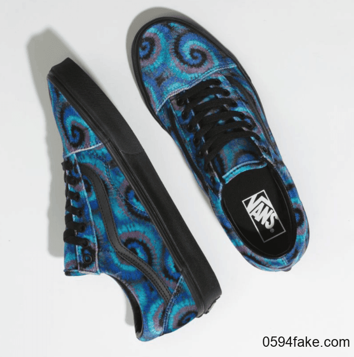 特色扎染印花！这两双Vans新品你打几分？