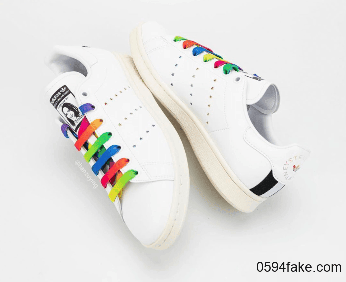 Stella McCartney x adidas Stan Smith最新实物图曝光！下月发售！