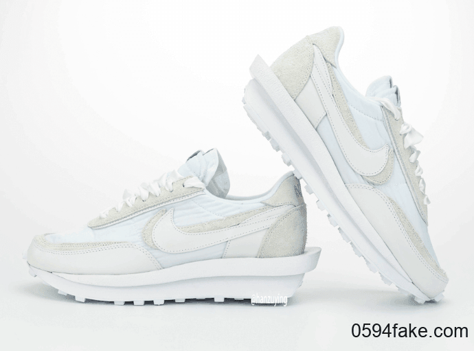 全新sacai x Nike LDWaffle释出最新实物图！两款配色你更pick哪一款？