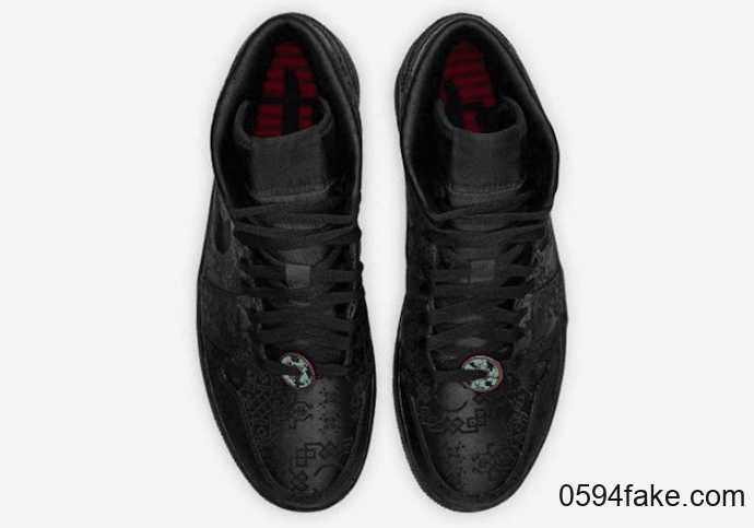 黑丝绸 Air Jordan 1 Mid明日发售！颜值赛高！
