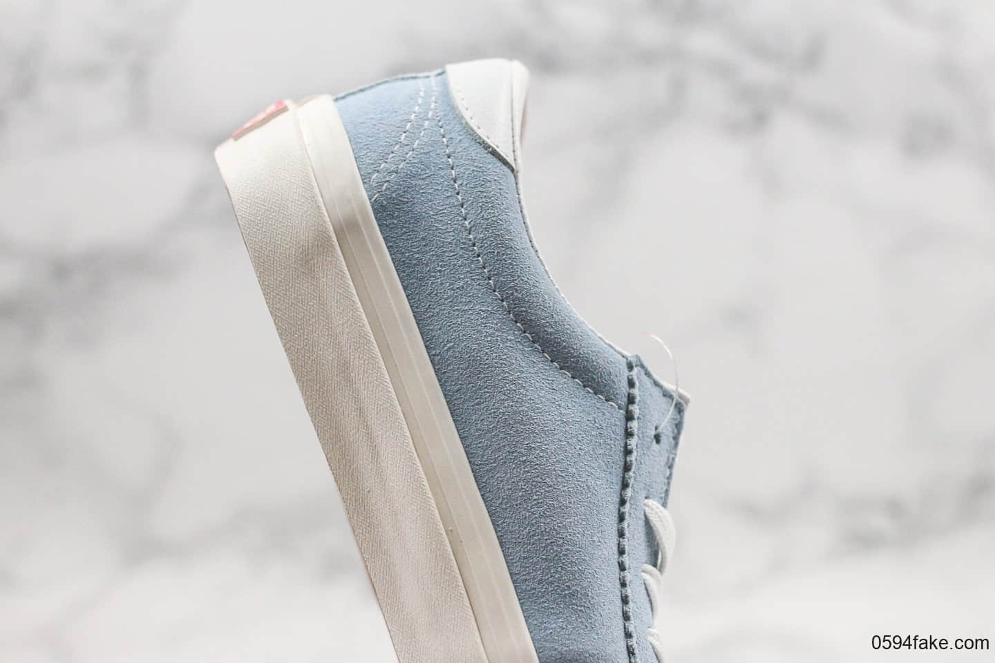 万斯Vans Style 73 DX Anaheim公司级余文乐联名款V字低帮反毛皮浅蓝色原盒原标原厂硫化大底 货号：VN0A4BU6A6O