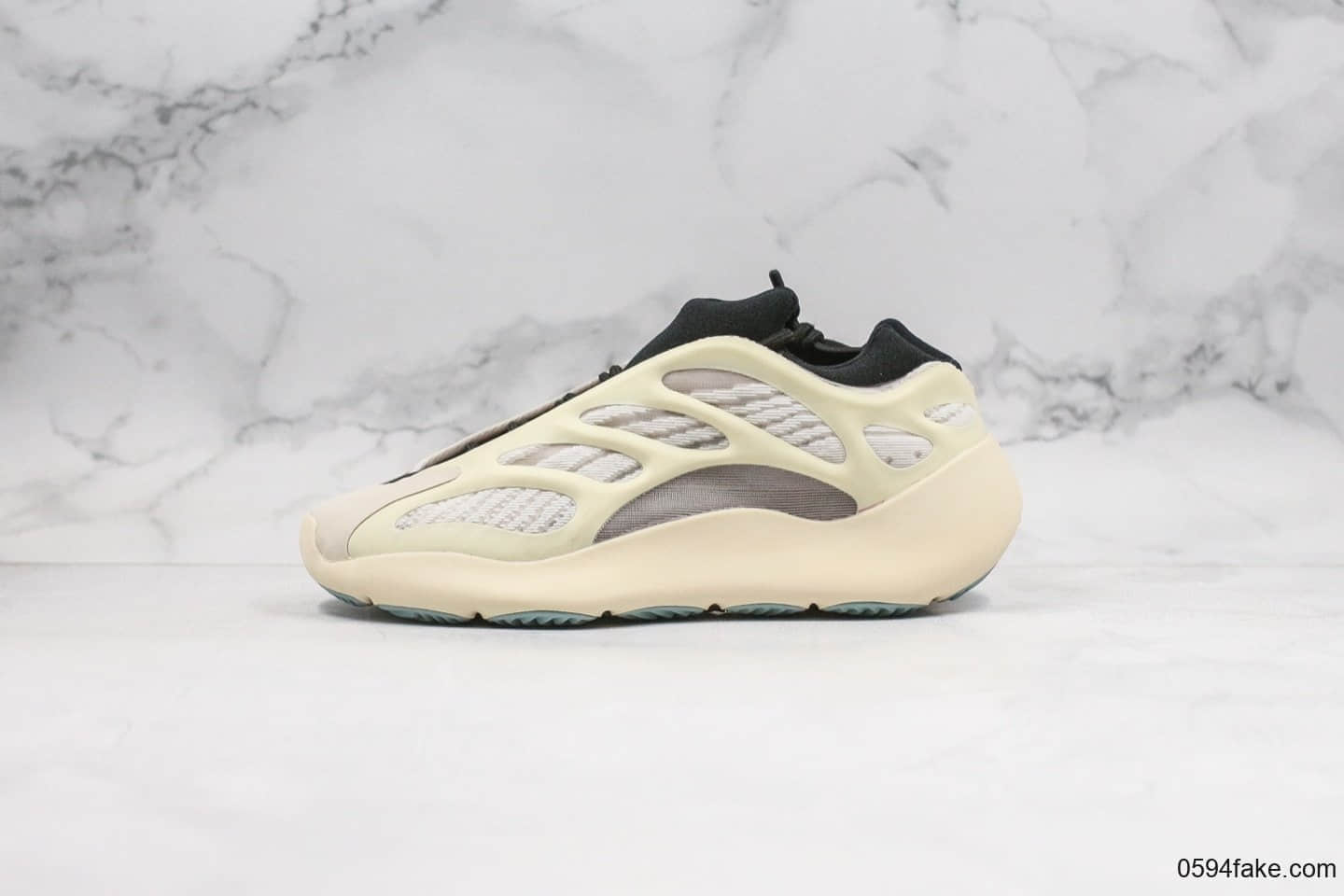 阿迪达斯Adidas Yeezy 700 V3 Azael公司级版本椰子700三代老爹鞋生胶色原档案数据开发原盒原标 货号：FW4980