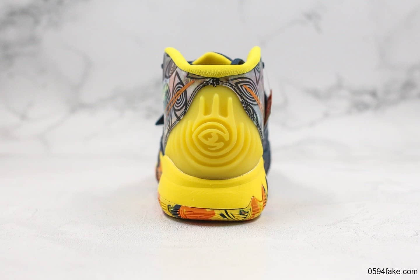耐克Nike Kyrie 6 Pre-Heat Taipei纯原版本欧文6代台北城市限定配色内置气垫原盒原标 货号：CQ7634-401