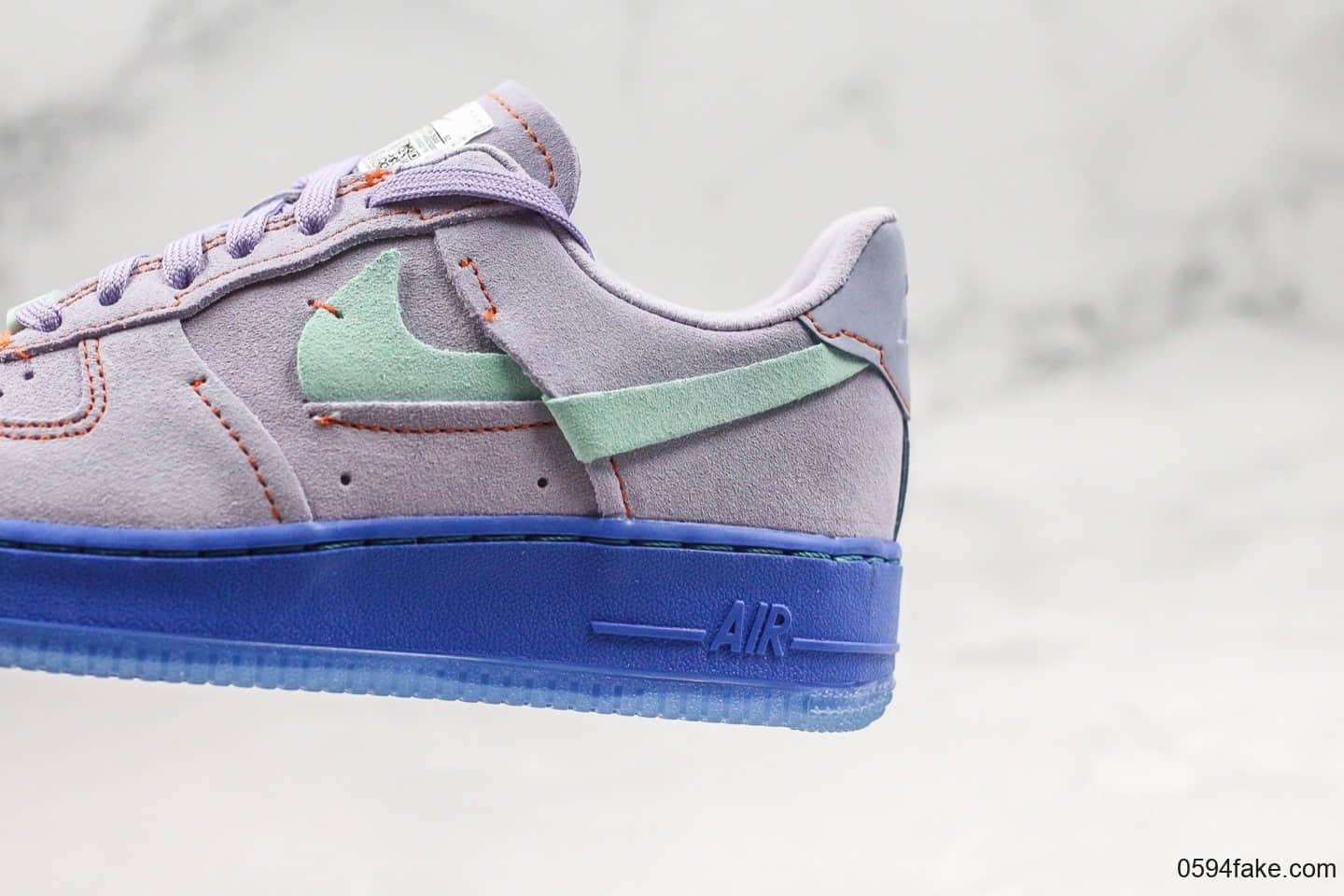 耐克Nike Air Force 1 07 Low纯原版本低帮空军一号麂皮断勾香芋紫配色内置气垫头层皮材质 货号：CT7358-500