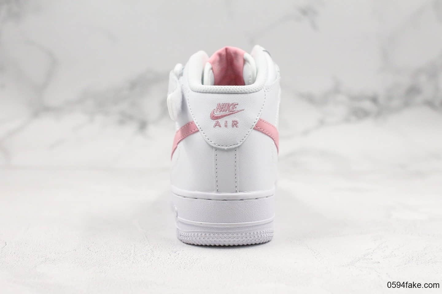 耐克Nike Air Force 1 '07 LV8纯原版本低帮空军一号3M反光中帮满天星少女粉内置全掌气垫原档案数据开发 货号：366731-911