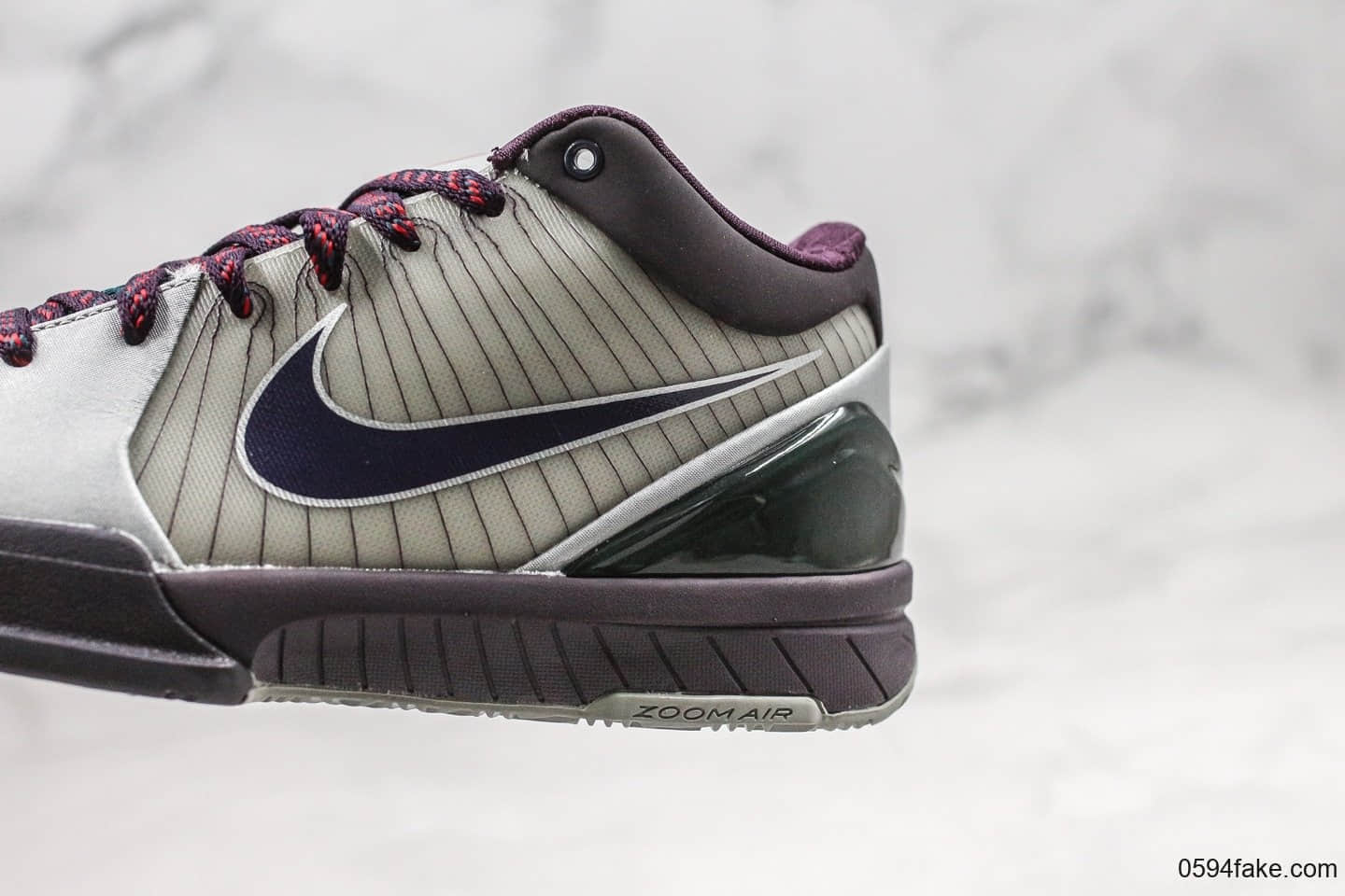 耐克Nike Zoom Kobe IV纯原版本科比4代元年复刻灰紫色正确细节原鞋开模一比一打造支持实战篮球鞋 货号：344335-051