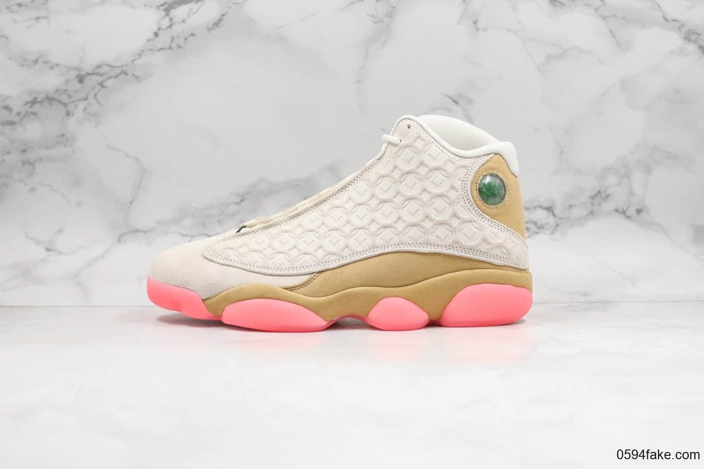 乔丹Air Jordan 13 Retro Cny纯原版本中国年铜钱压纹AJ13白黄粉原厂碳板加持莞产3D全息猫眼原厂贝利皮料 货号：CW4409-100